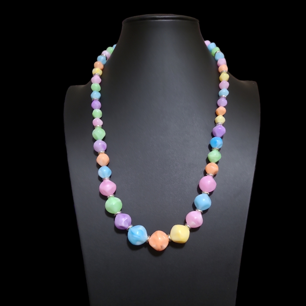 22" Vintage Pink and Blue Beaded Necklace Lot 8